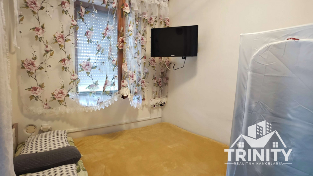 Na predaj krásna murovaná chata v lokalite Hliník-Nové Zámky