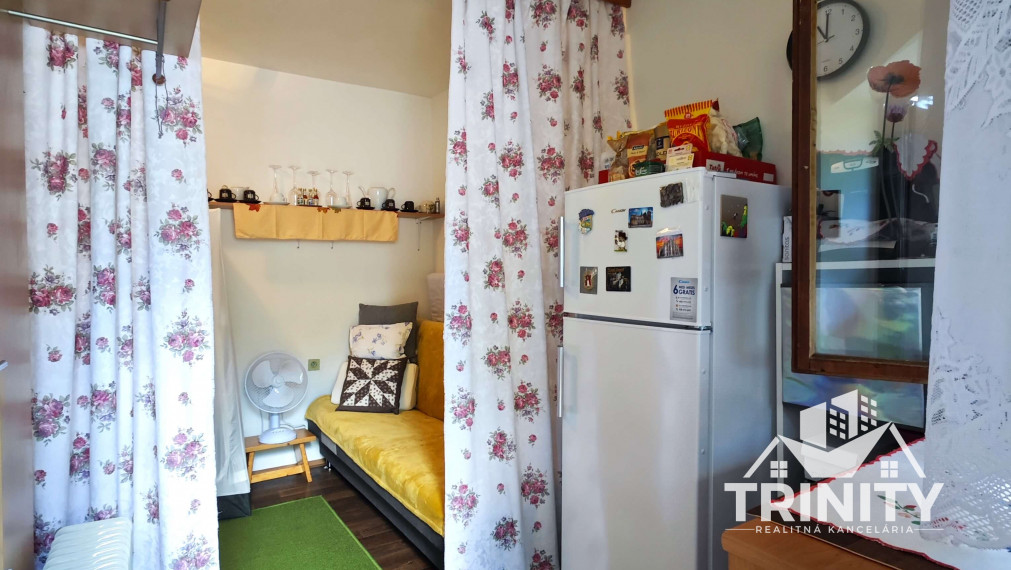 Na predaj krásna murovaná chata v lokalite Hliník-Nové Zámky