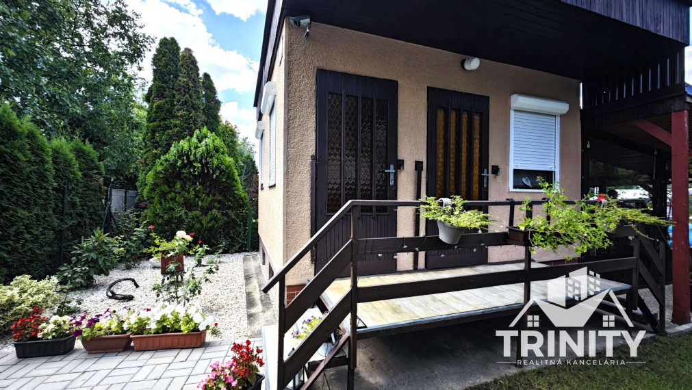 Na predaj krásna murovaná chata v lokalite Hliník-Nové Zámky