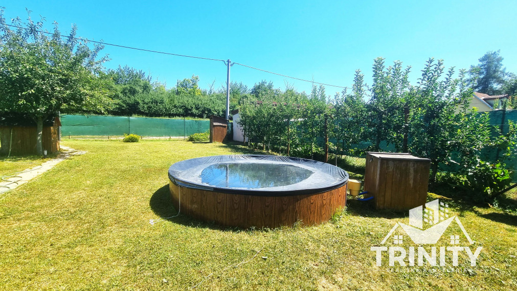 Na predaj krásna záhrada v meste Nové Zámky