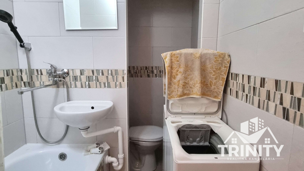 Na prenájom krásna garsónka v meste Nové Zámky