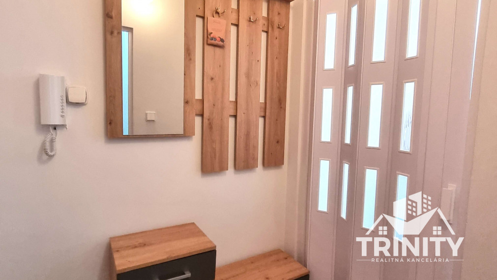 Na prenájom krásna garsónka v meste Nové Zámky