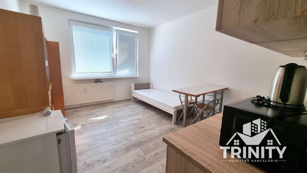 Na prenájom krásna garsónka v meste Nové Zámky