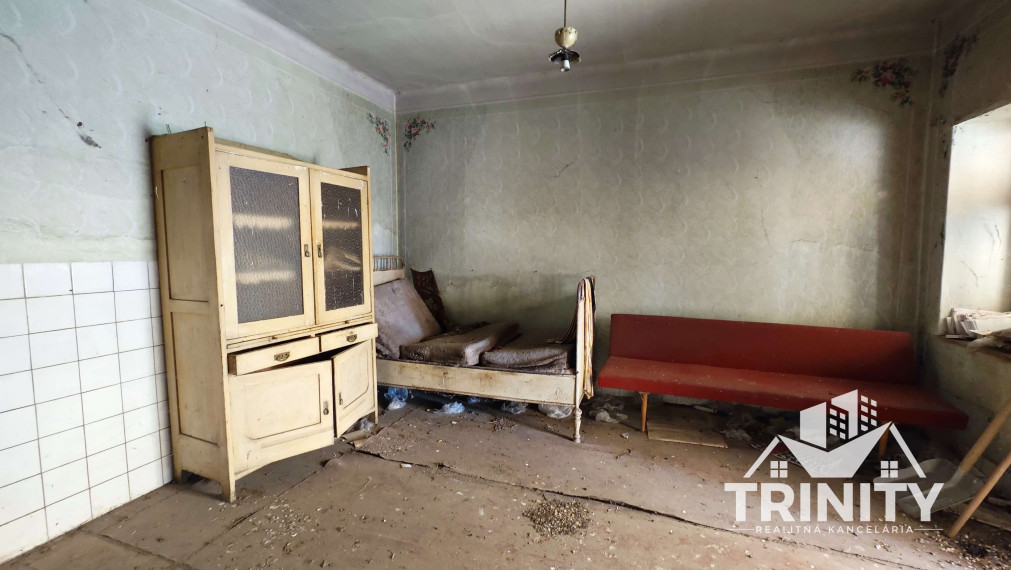 Na predaj 3-izbový rodinný dom v obci Pozba