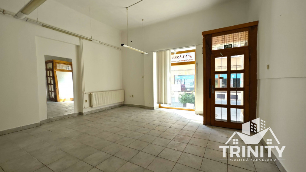 Na prenájom nebytové / kancelárske priestory v Nových Zámkoch