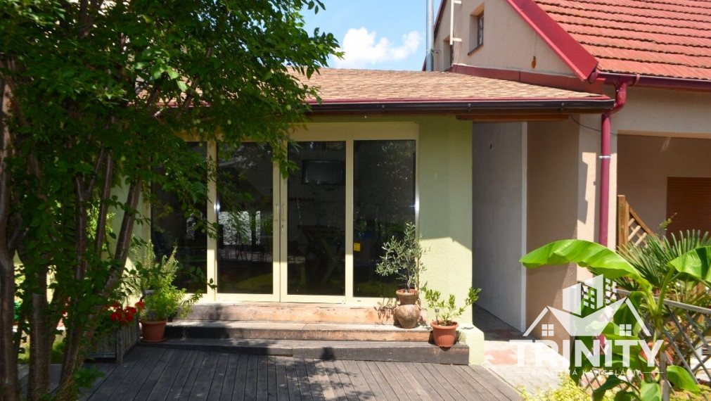 Na predaj Apartmánový dom - penzión v obci Podhájska