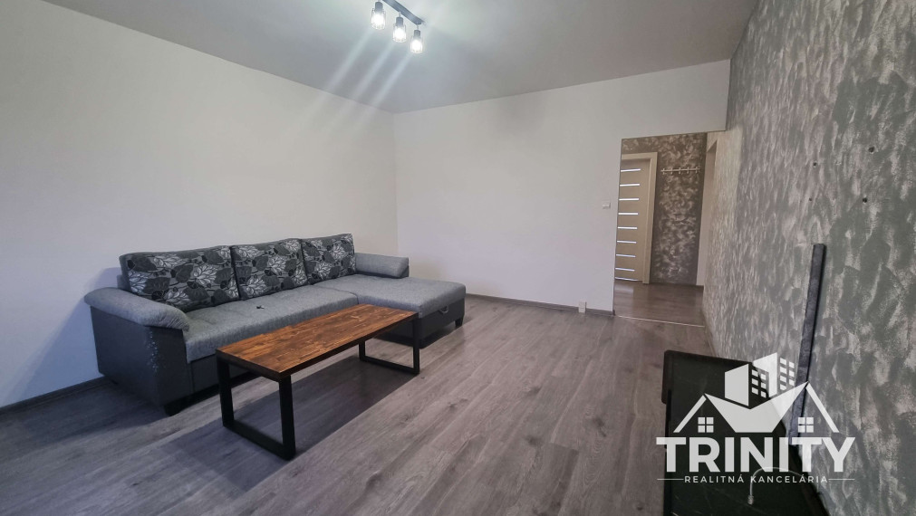 Na prenájom krásny 3-izbový byt v meste Šurany