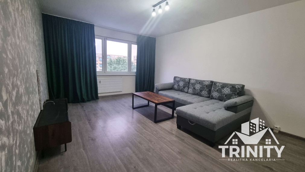 Na prenájom krásny 3-izbový byt v meste Šurany