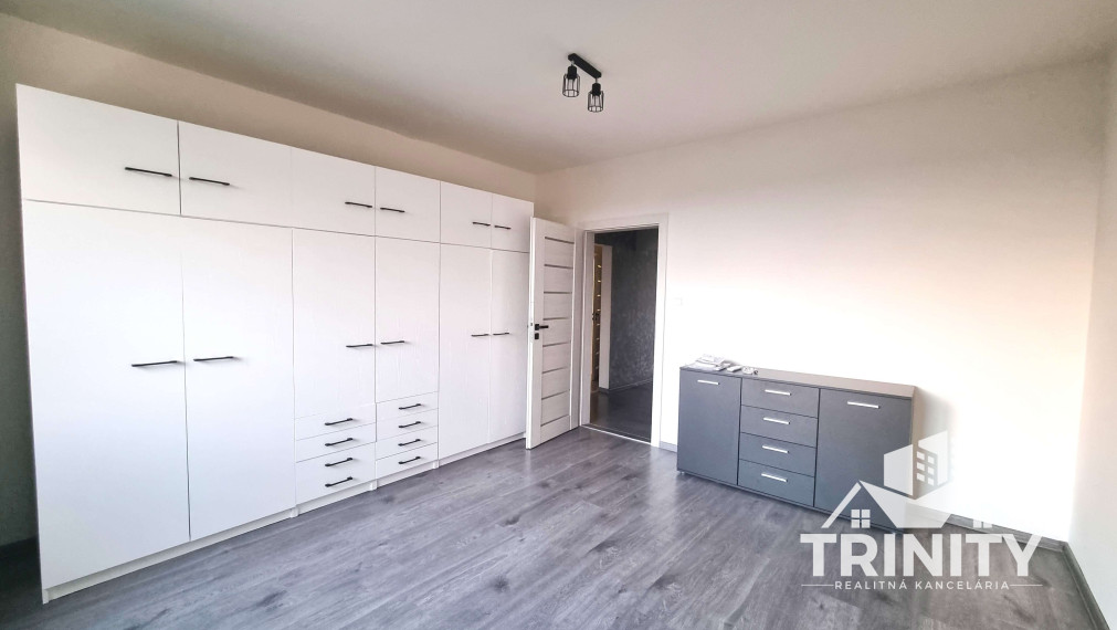 Na prenájom krásny 3-izbový byt v meste Šurany