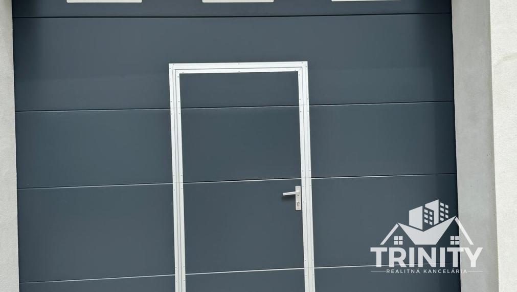 Na prenájom kompletne prerobený sklad, garáž v meste Šurany