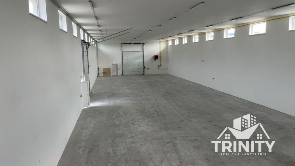 Na prenájom skladové priestory s kanceláriami v meste Šurany