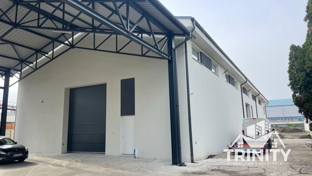 Na prenájom skladové priestory s kanceláriami v meste Šurany