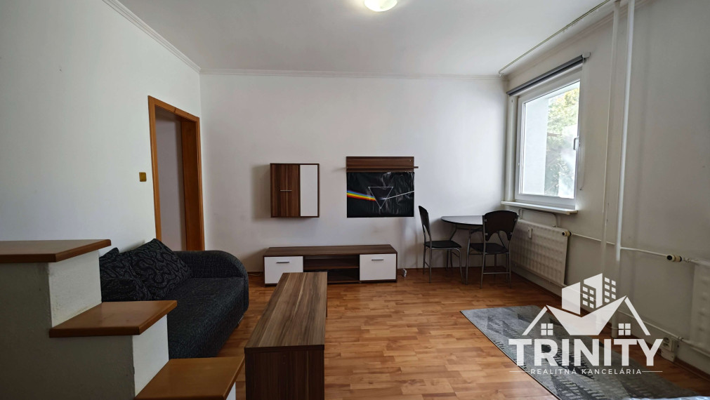 TRINITY - EXKLUZÍVNE - Na prenájom útulný 1-izbový byt v Nových Zámkoch