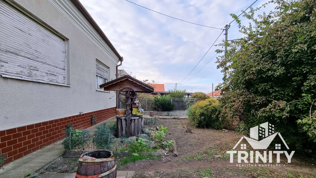 Na predaj 3-izbový rodinný dom s terasou v meste Nesvady