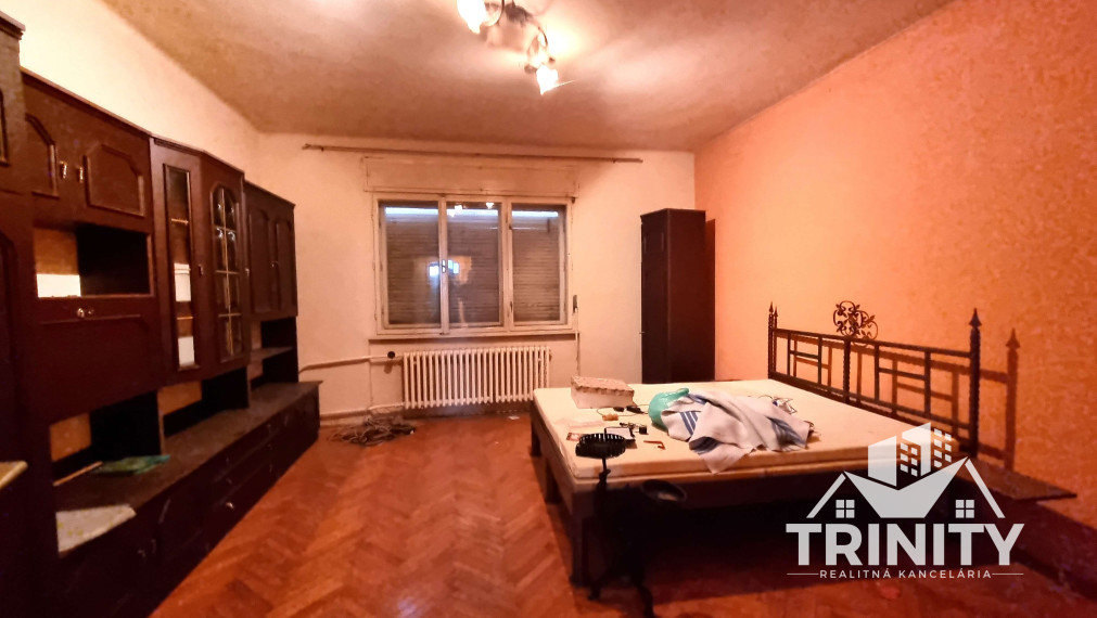 Na predaj 3-izbový rodinný dom s terasou v meste Nesvady