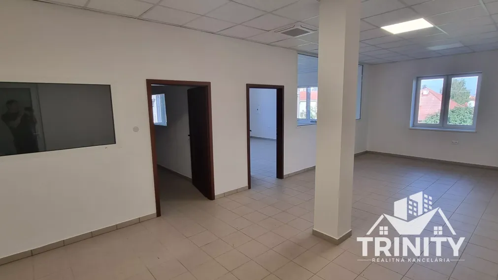 Na prenájom obchodné/kancelárske priestory v meste Šurany