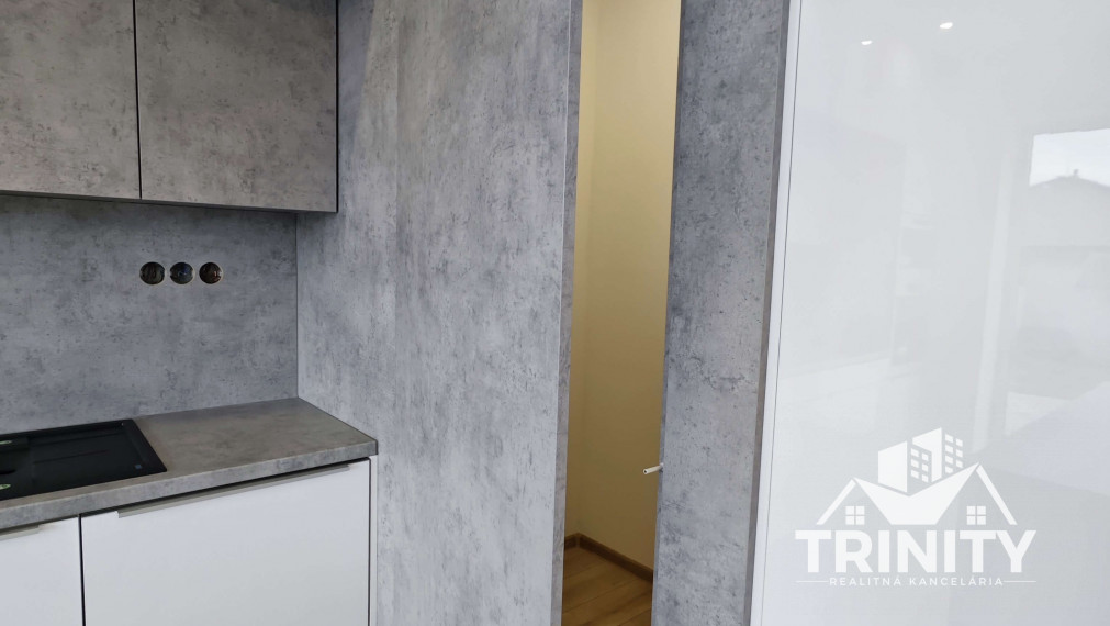 Na predaj 4-izbový RD (novostavba) v obci Dvory nad Žitavou