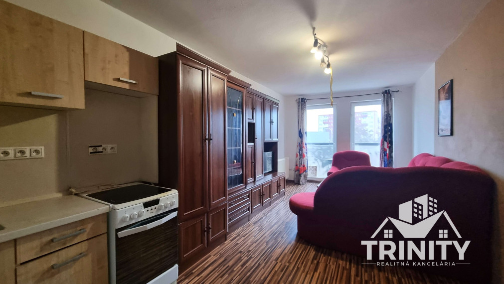 Na prenájom veľká garsónka v meste Nové Zámky