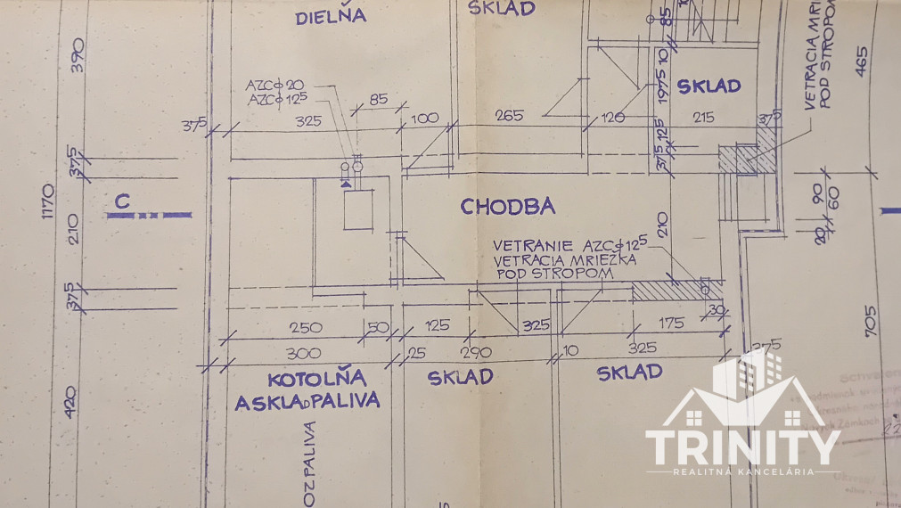 REZERVOVANÉ - Na predaj 5-izbový rodinný dom s garážou v obci Mojzesovo - EXKLUZÍVNE
