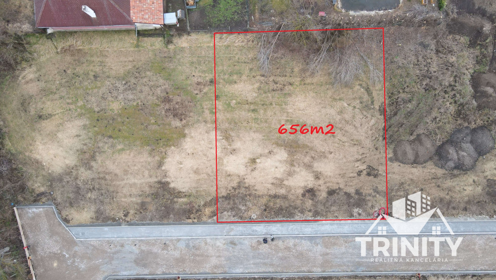 Na predaj stavebný pozemok v obci Nitriansky hrádok - Šurany