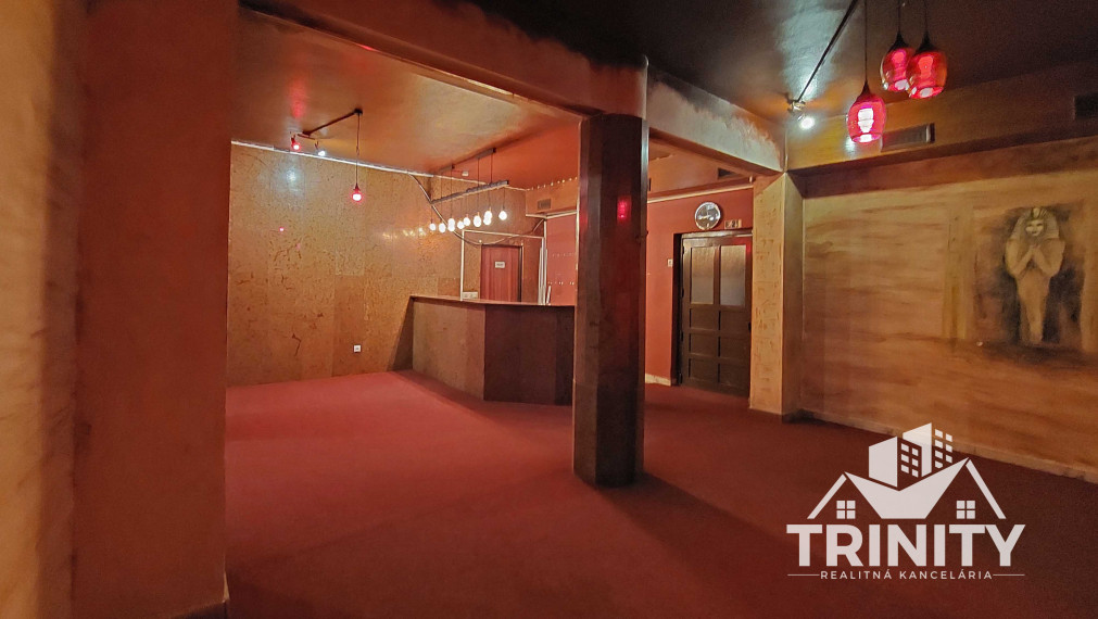 Na prenájom nebytový/komerčný priestor v Nových Zámkoch