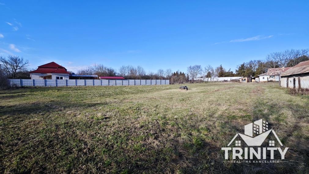 Na predaj 5-izbový rodinný dom s veľkým pozemkom v obci Pribeta