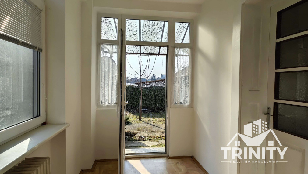 Na predaj 3-izbový rodinný dom v meste Nové Zámky