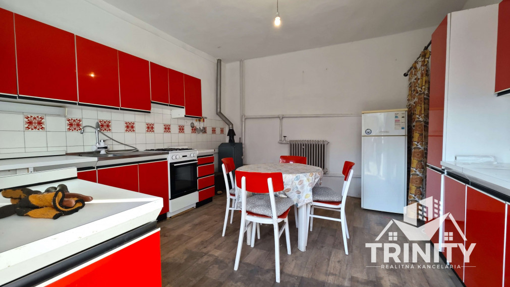 Na predaj 3-izbový rodinný dom v meste Nové Zámky