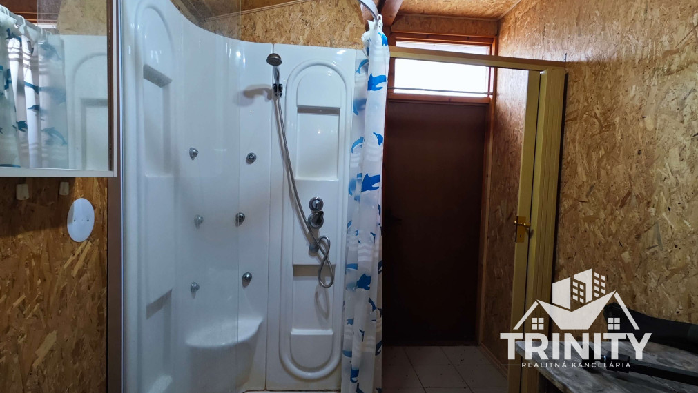 Na predaj zabehnutý rybník, jazero pri meste Kolárovo