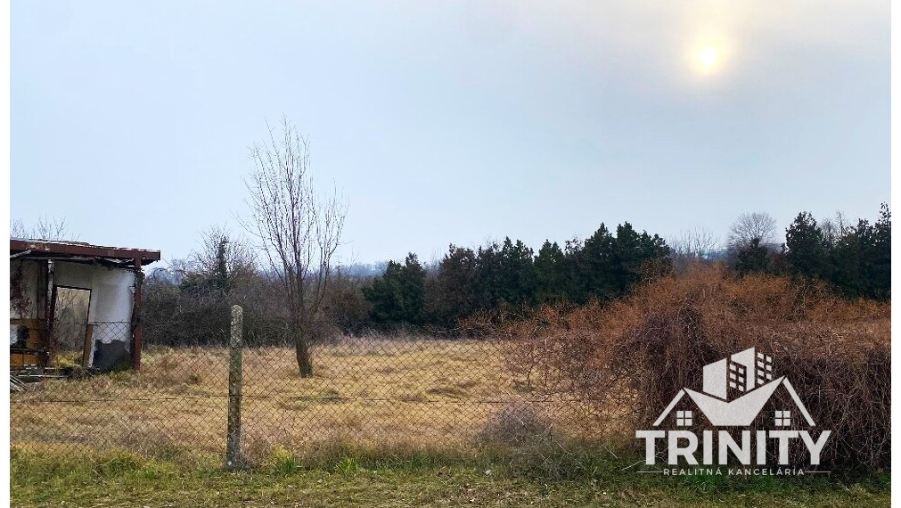 Na predaj stavebný pozemok v meste Hurbanovo