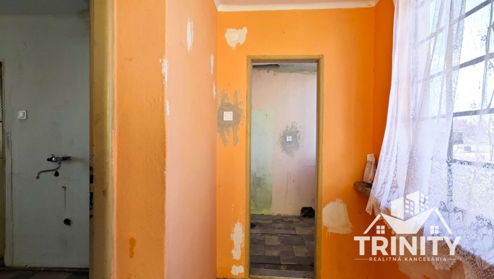 Na predaj 4-izbový rodinný dom v meste Šurany