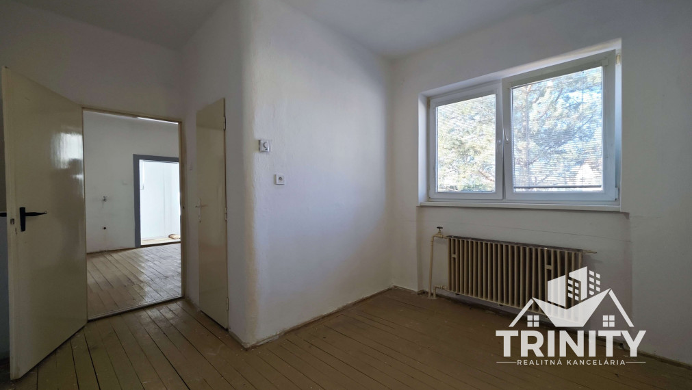 Na predaj 4-izbový rodinný dom v meste Šurany