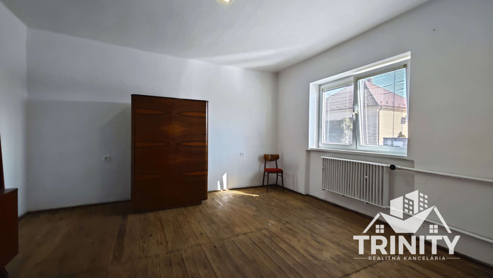 Na predaj 4-izbový rodinný dom v meste Šurany