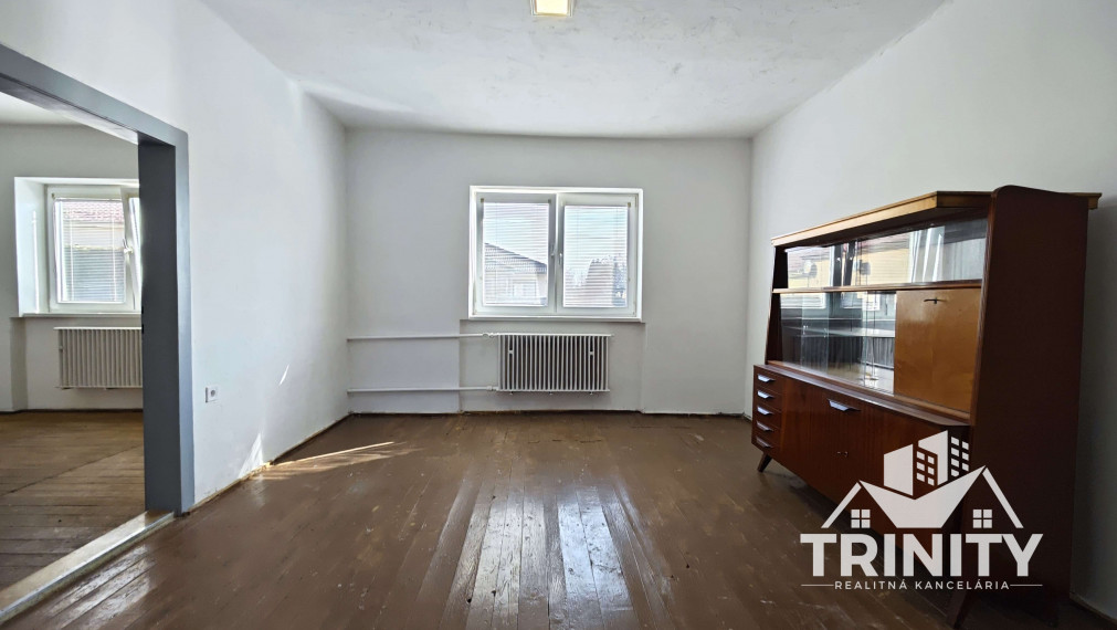 Na predaj 4-izbový rodinný dom v meste Šurany