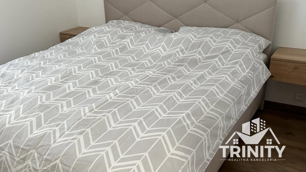 Na prenájom 2-izbový byt s terasou v Nových Zámkoch (novostavba)