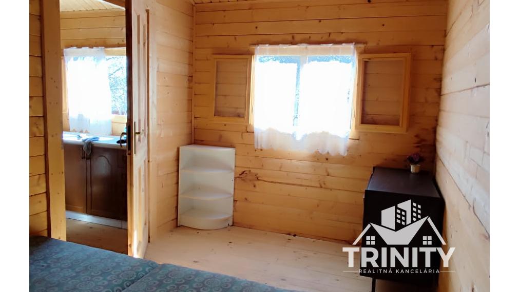 Znížená cena ! Na predaj stavebný pozemok v obci Bardoňovo