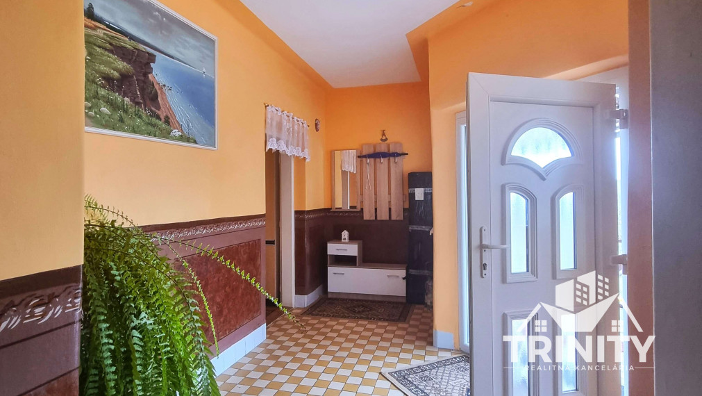 Na predaj 4-izbový rodinný dom v obci Gbelce