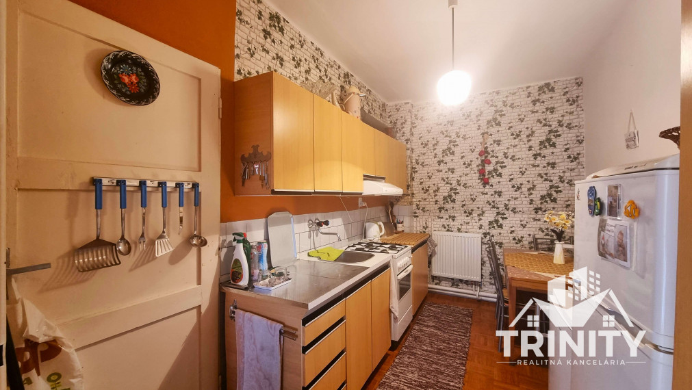 Na predaj 4-izbový rodinný dom v obci Gbelce