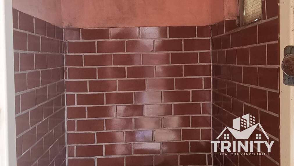 Na predaj 4-izbový rodinný dom v obci Gbelce