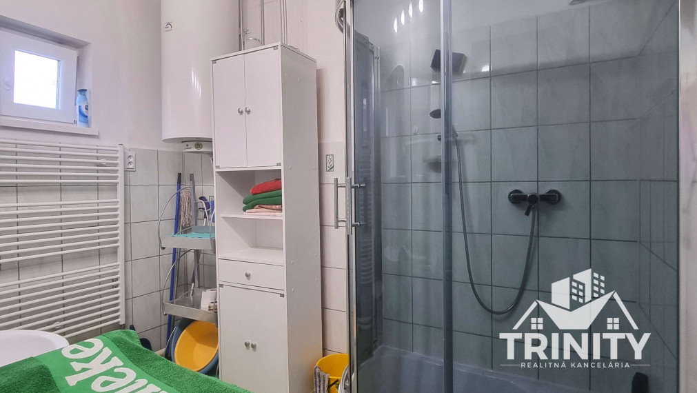 Na predaj 4-izbový rodinný dom v obci Gbelce