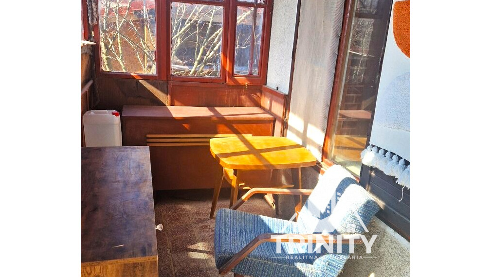 Na predaj murovaná chata v Nových Zámkoch