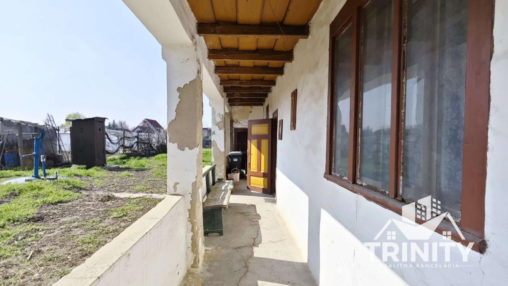 Na predaj zachovalý vidiecky rodinný dom v obci Tvrdošovce