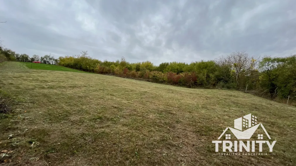Na predaj investičný pozemok v obci Podhájska