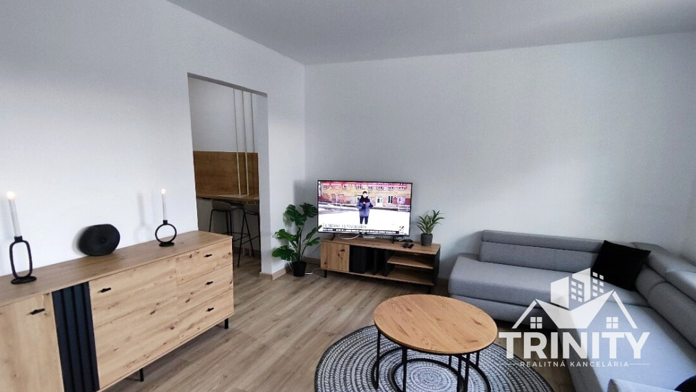 Na prenájom moderne zariadený 1-izbový byt v meste Nové Zámky