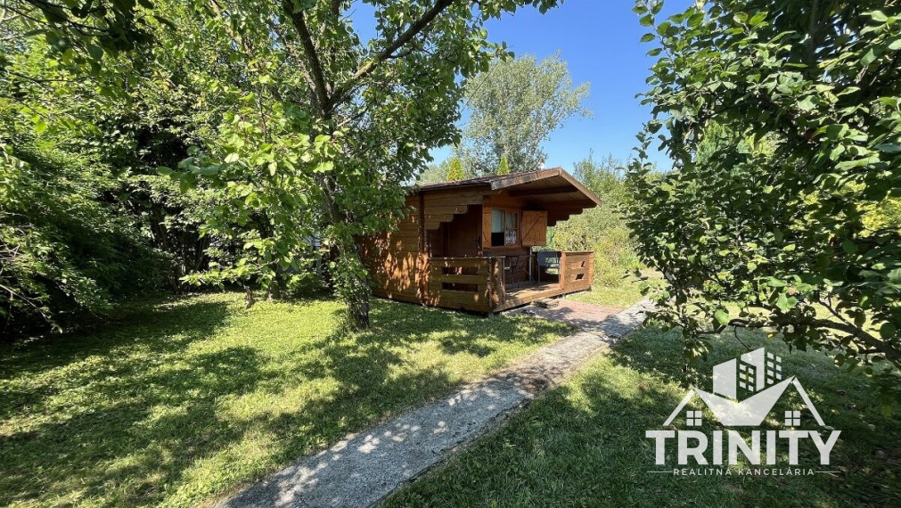 Na predaj záhrada s chatkou v záhradkárskej časti - Úľany nad Žitavou