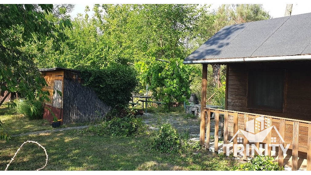 Na predaj záhrada s chatkou v záhradkárskej časti - Úľany nad Žitavou