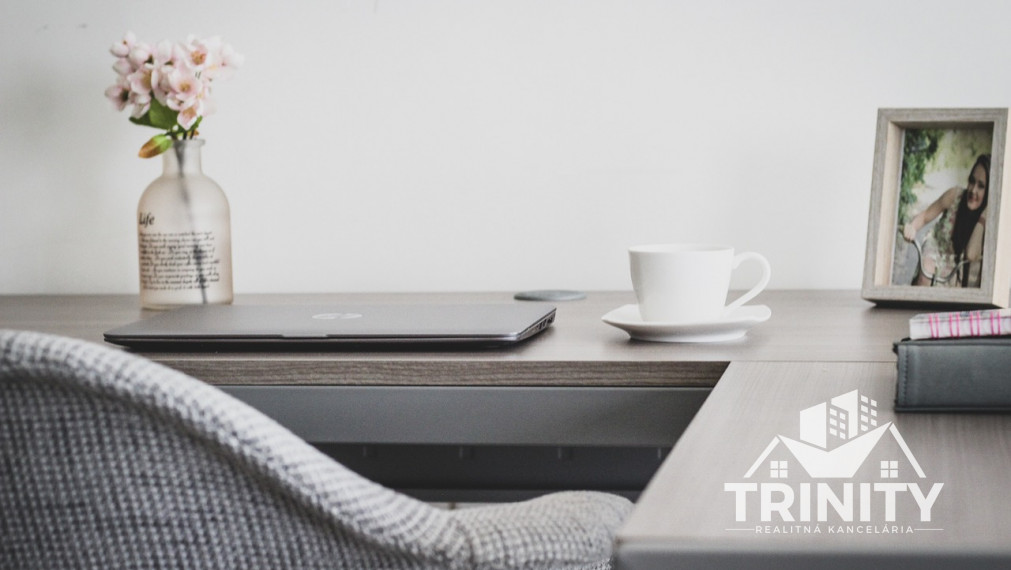 Na prenájom kancelársky priestor pri centre v Nových Zámkoch