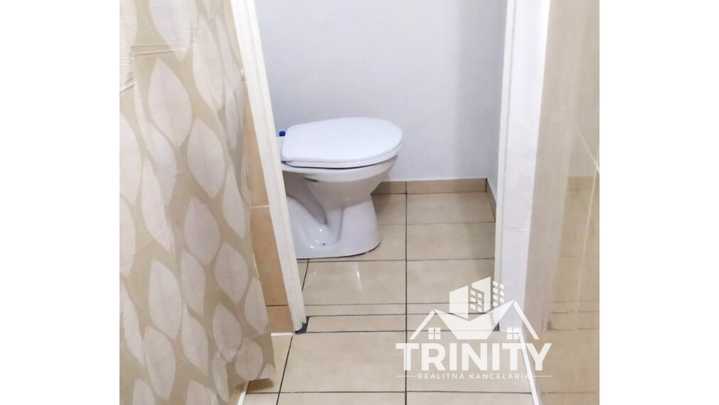 Na prenájom zrekonštruovaná garsónka s lóggiou v meste Nové Zámky