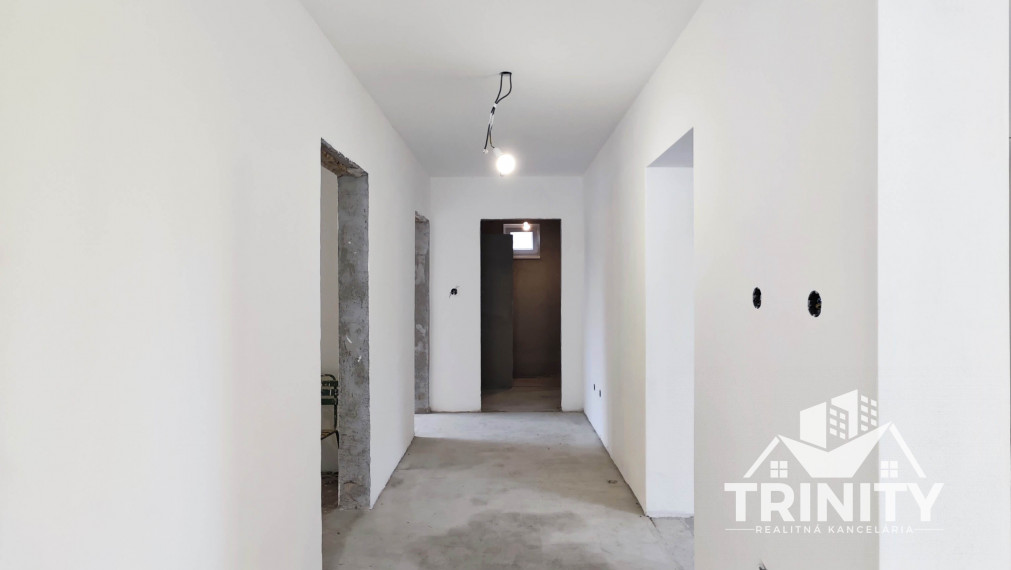 Na predaj 3-izbový rodinný dom v meste Šurany - Kostolný Sek