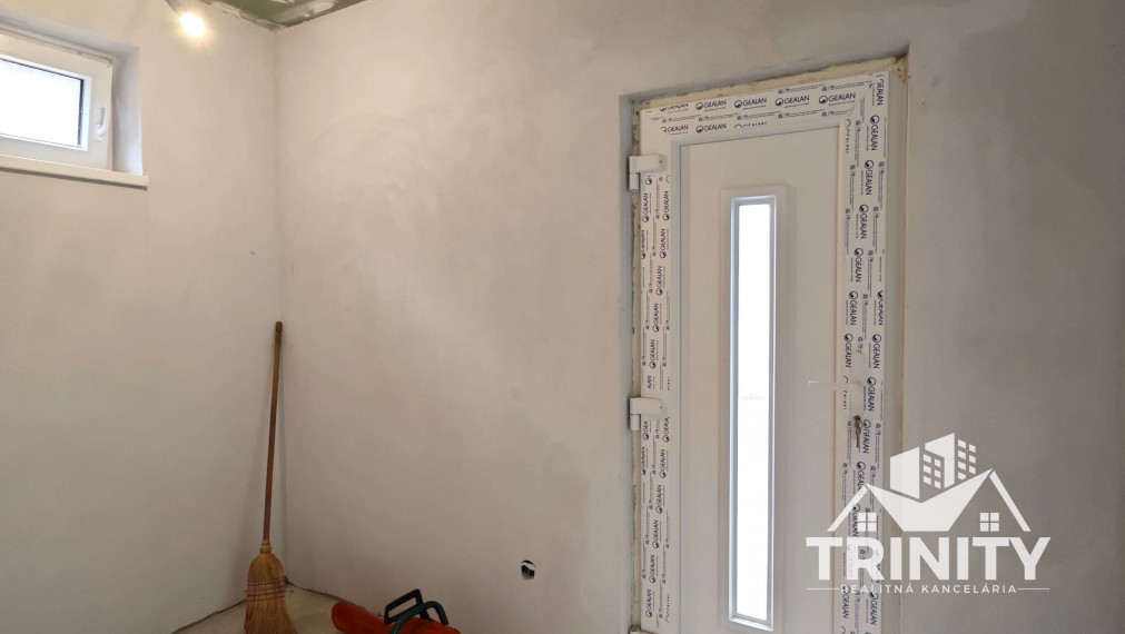 Na predaj 3-izbový rodinný dom v meste Šurany - Kostolný Sek